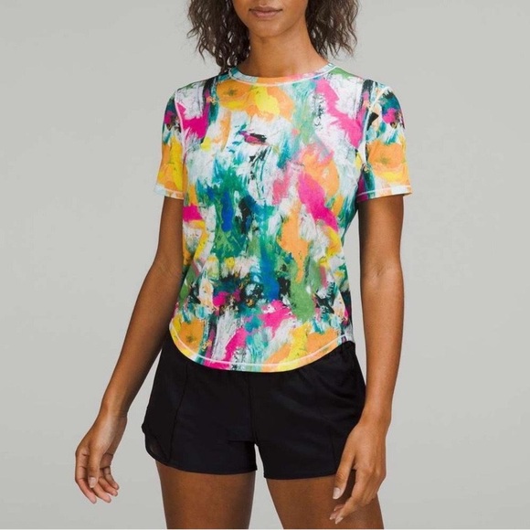 Lululemon Top - Picture 1 of 3